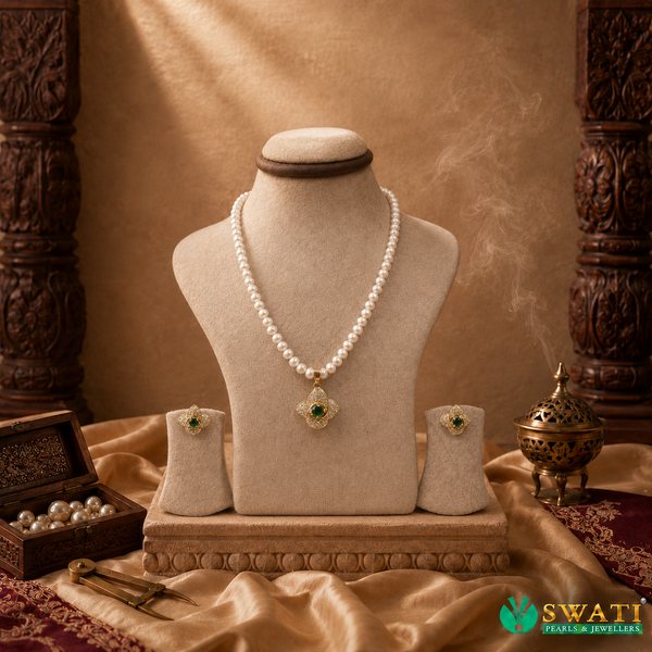 Pearls With Pendant Green Stone Set