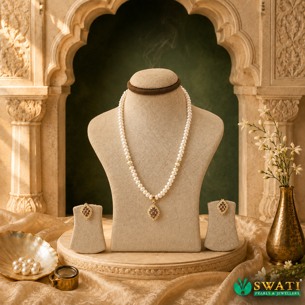 White Pearls With Stone Set