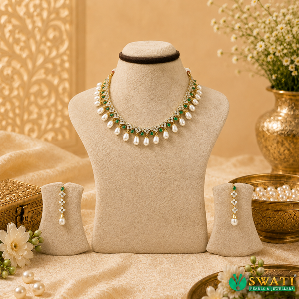 White Pearl Green Stone Necklace