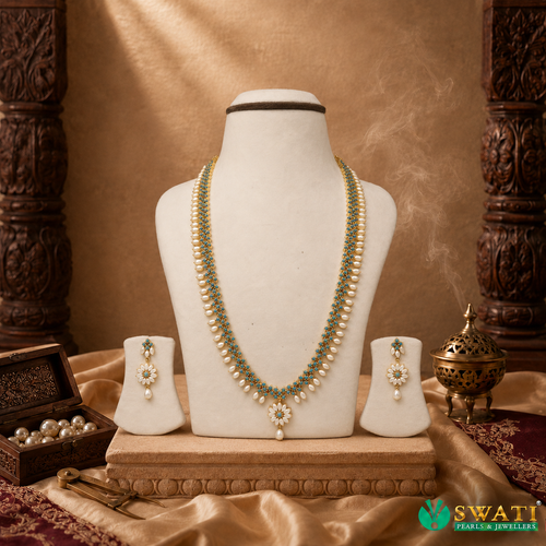 AD Necklace Long