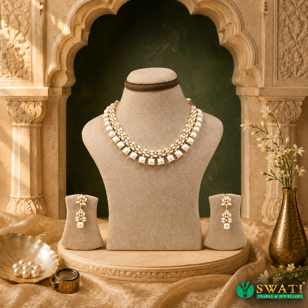 White Pearls Necklace Set