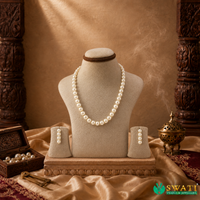 White Pearls Buttan Set