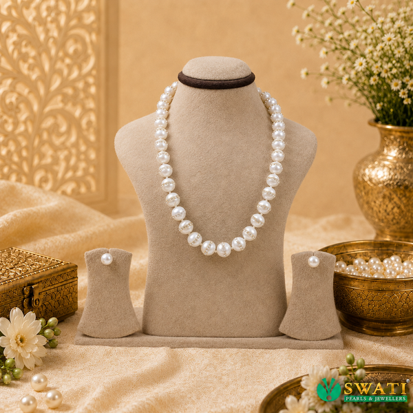 White Pearls Round Shape With Stone