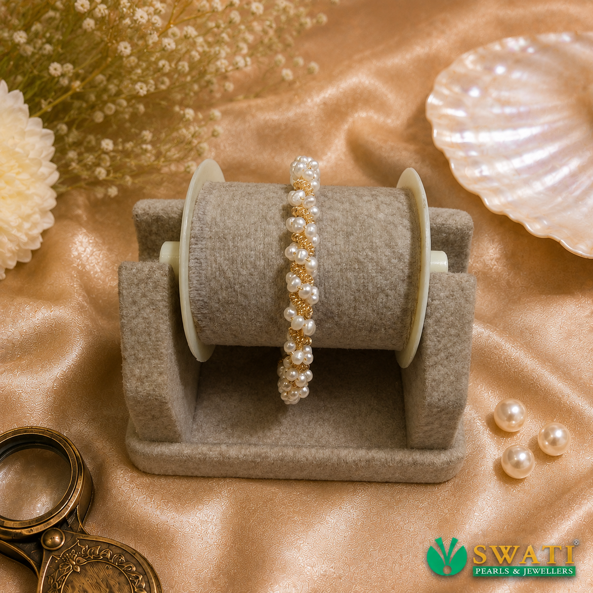 Small Pearls Bracelet