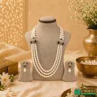 White Pearls White And Blackstone Side Brouch Set