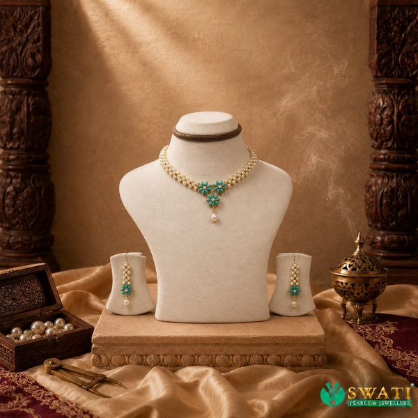 White Pearls With Tarquice Short Necklace Set