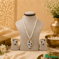 White And Black Stone Set