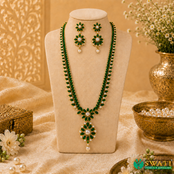 Green Stone With Pearls Long Chain