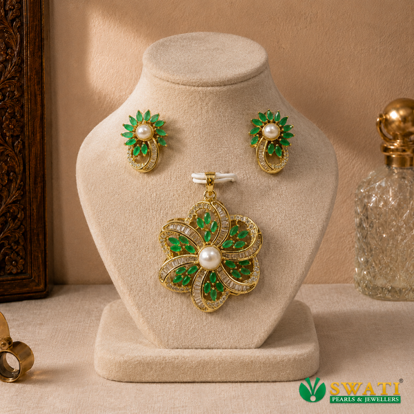 White Pearls With Green Stone Pendant